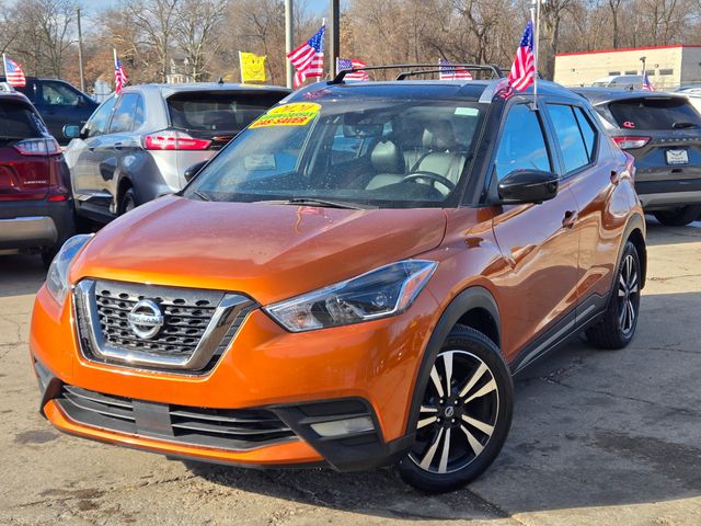 2020 Nissan Kicks SR