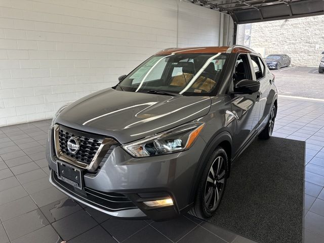 2020 Nissan Kicks SR