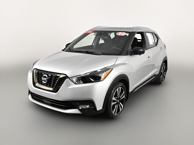 2020 Nissan Kicks SR