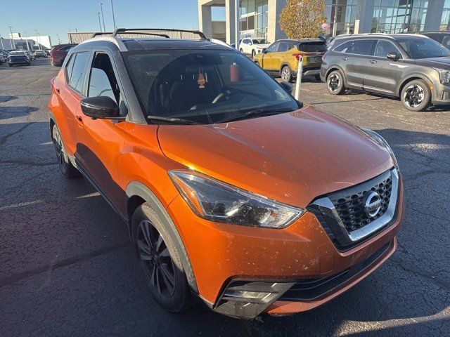 2020 Nissan Kicks SR