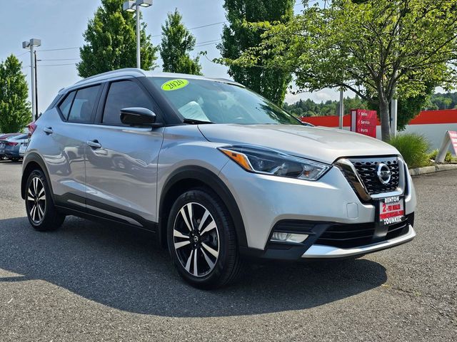 2020 Nissan Kicks SR