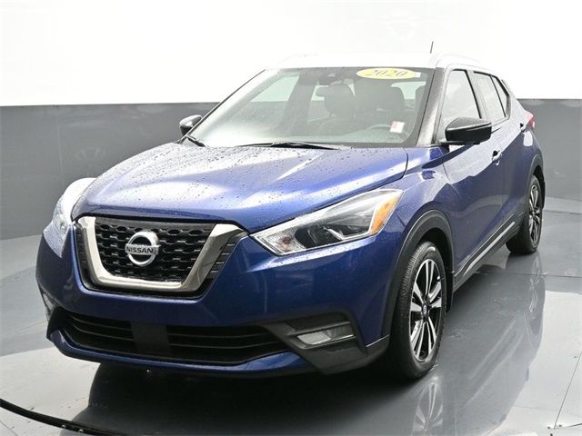 2020 Nissan Kicks SR