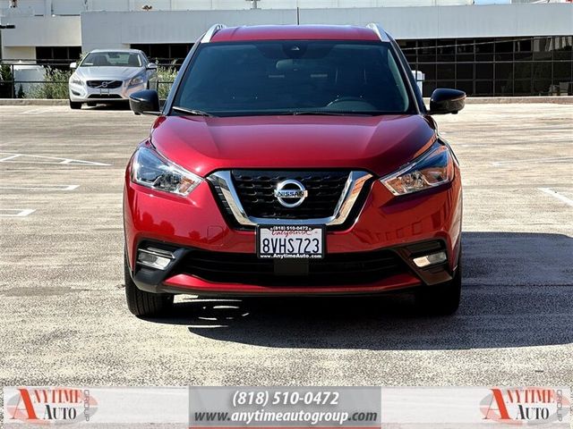 2020 Nissan Kicks SR