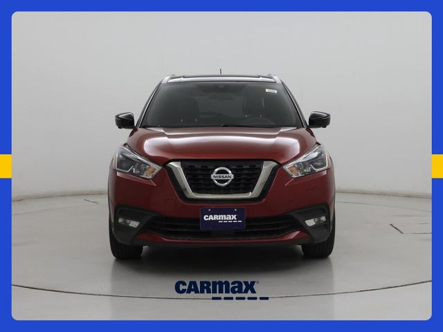2020 Nissan Kicks SR