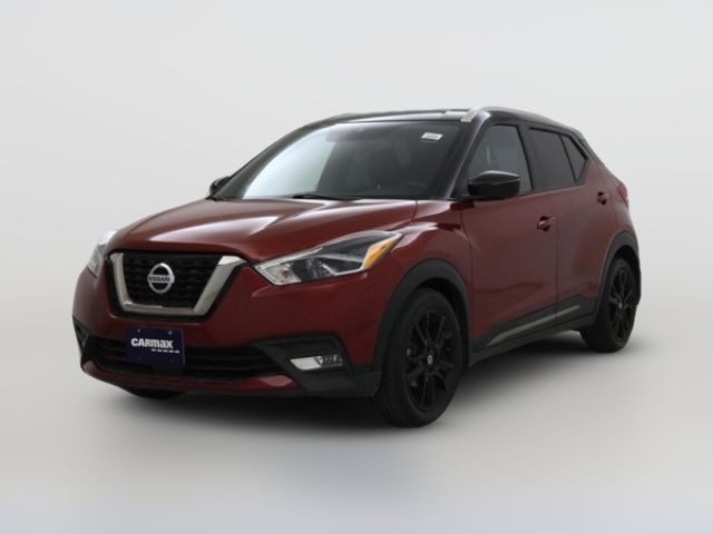 2020 Nissan Kicks SR