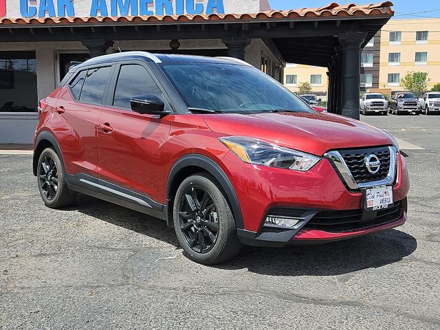 2020 Nissan Kicks SR