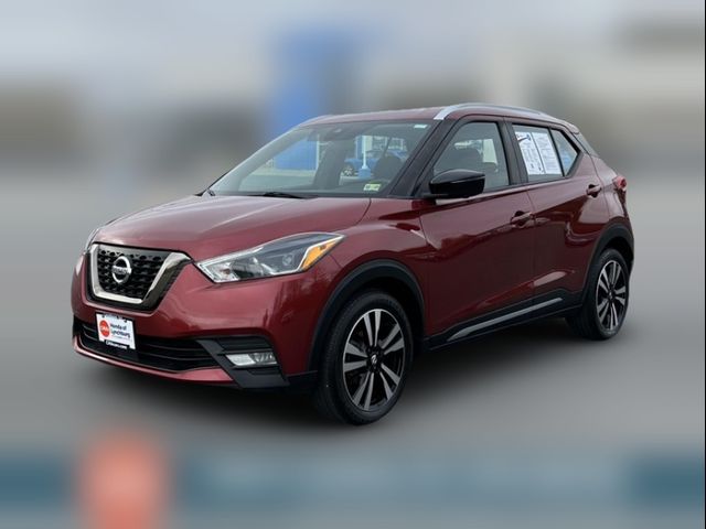 2020 Nissan Kicks SR