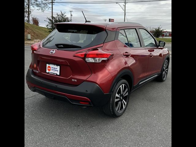 2020 Nissan Kicks SR