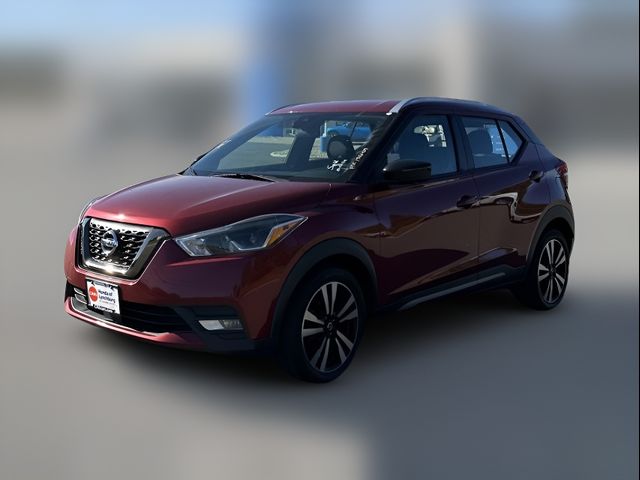 2020 Nissan Kicks SR