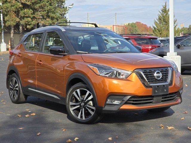 2020 Nissan Kicks SR