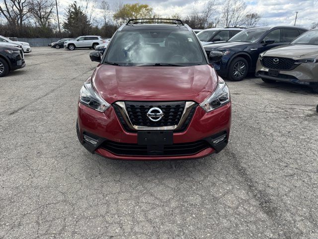 2020 Nissan Kicks SR