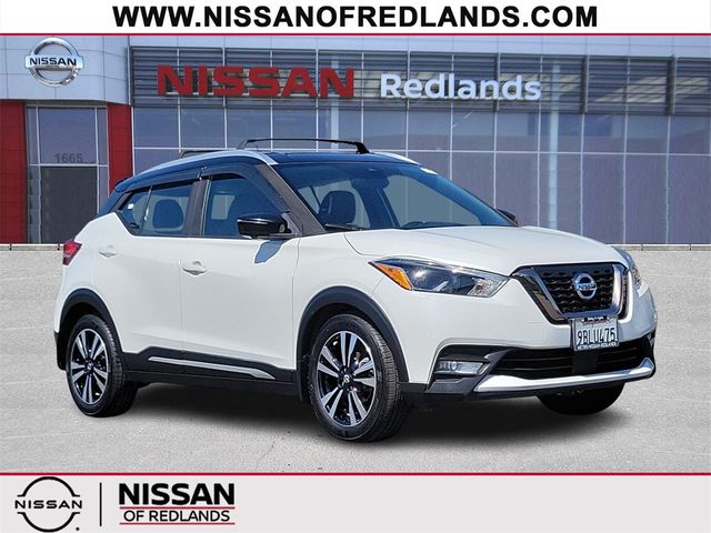 2020 Nissan Kicks SR