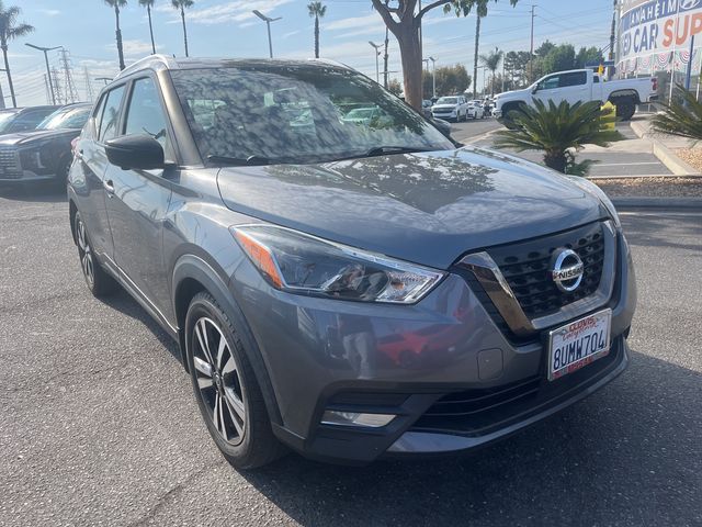 2020 Nissan Kicks SR