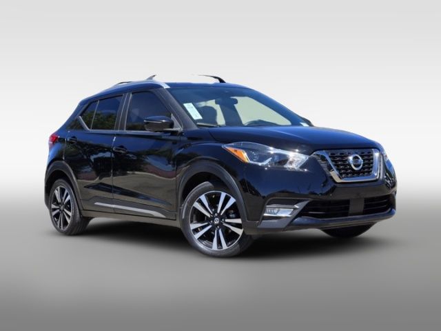 2020 Nissan Kicks SR