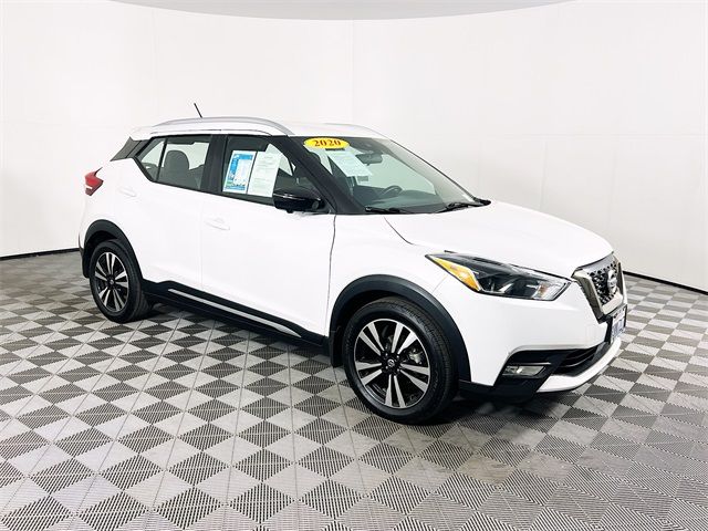 2020 Nissan Kicks SR