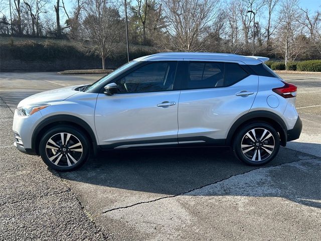 2020 Nissan Kicks SR