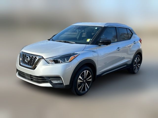 2020 Nissan Kicks SR