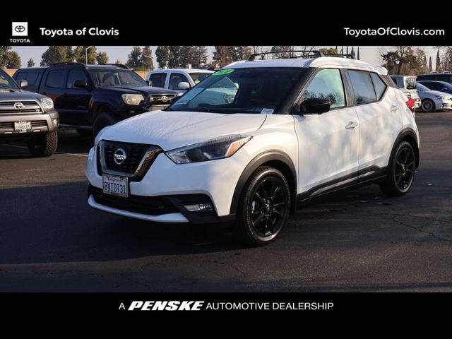 2020 Nissan Kicks SR