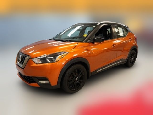 2020 Nissan Kicks SR