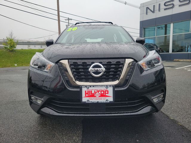 2020 Nissan Kicks SR