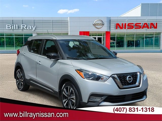 2020 Nissan Kicks SR