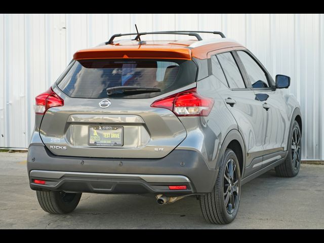 2020 Nissan Kicks SR