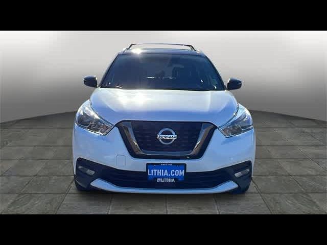 2020 Nissan Kicks SR