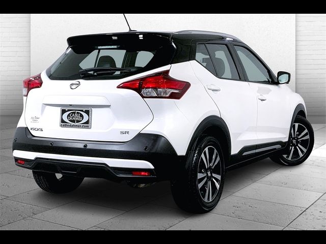 2020 Nissan Kicks SR