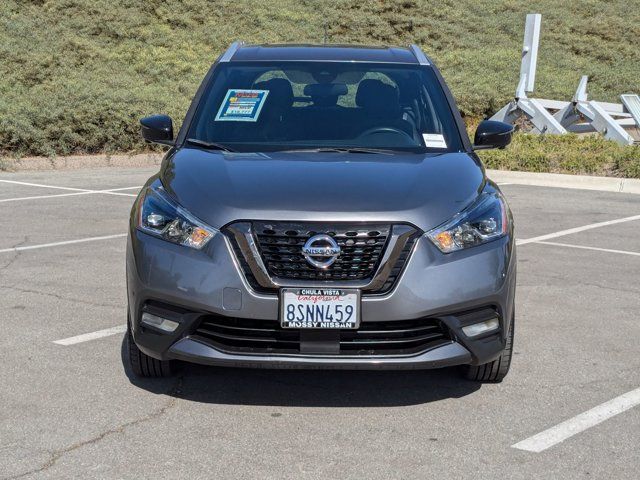 2020 Nissan Kicks SR