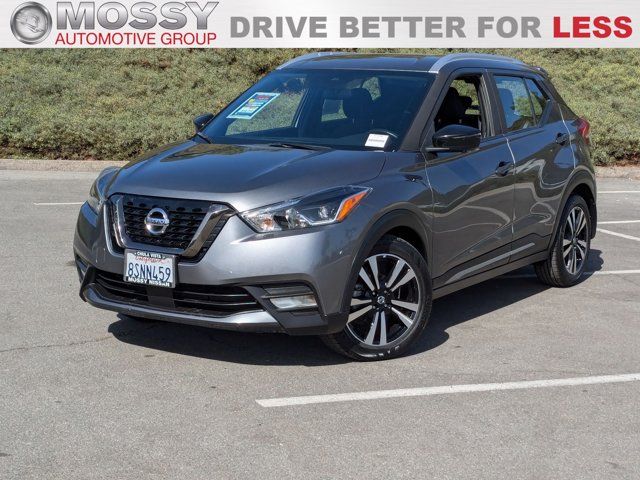 2020 Nissan Kicks SR