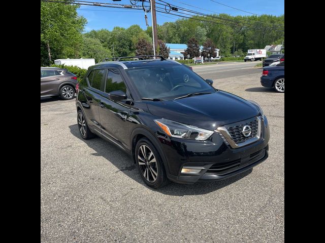 2020 Nissan Kicks SR