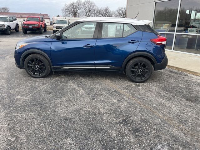 2020 Nissan Kicks SR