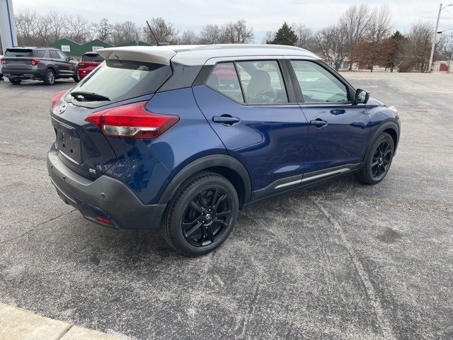 2020 Nissan Kicks SR