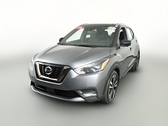 2020 Nissan Kicks SR