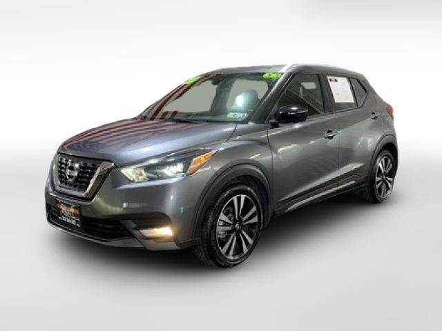 2020 Nissan Kicks SR