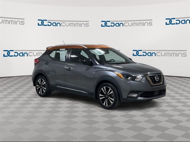 2020 Nissan Kicks SR