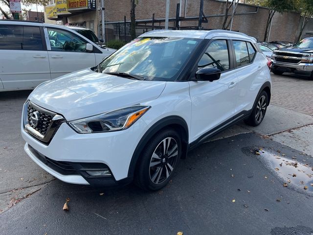 2020 Nissan Kicks SR