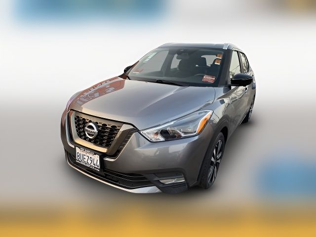 2020 Nissan Kicks SR