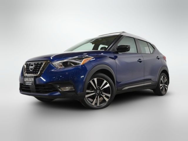 2020 Nissan Kicks SR