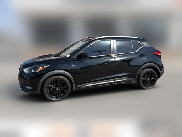 2020 Nissan Kicks SR