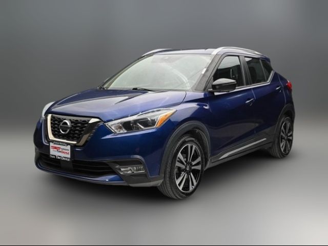 2020 Nissan Kicks SR