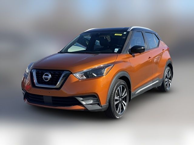 2020 Nissan Kicks SR