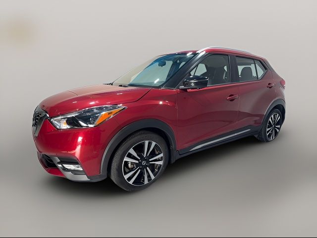 2020 Nissan Kicks SR