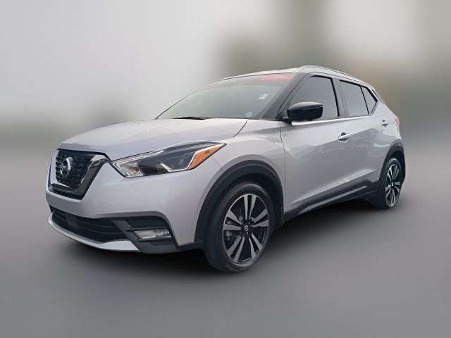 2020 Nissan Kicks SR