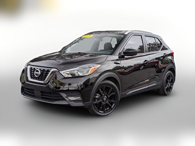 2020 Nissan Kicks SR