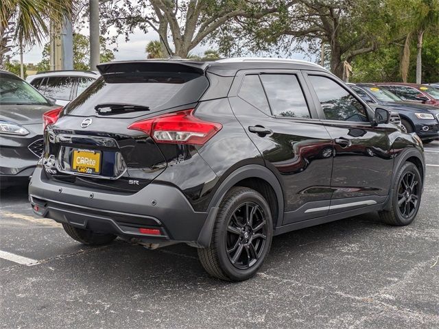 2020 Nissan Kicks SR