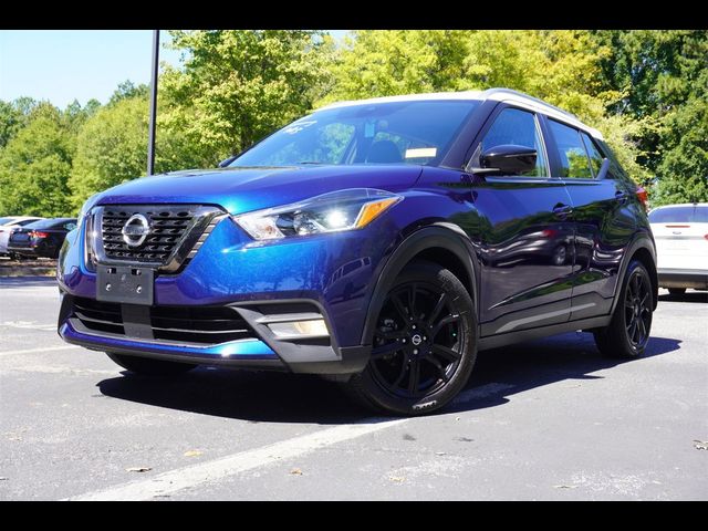 2020 Nissan Kicks SR