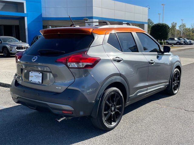 2020 Nissan Kicks SR