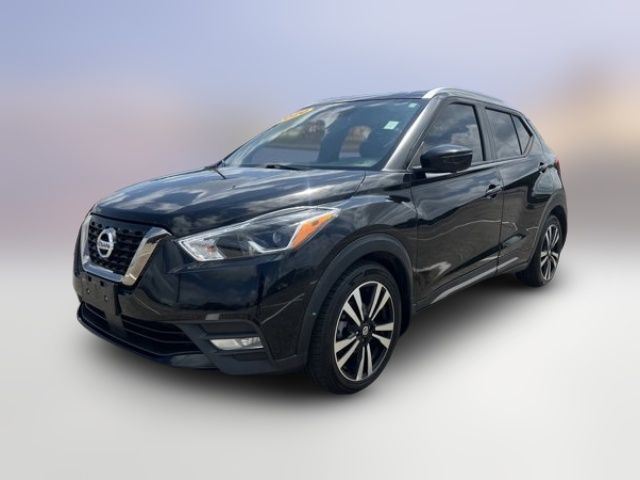 2020 Nissan Kicks SR