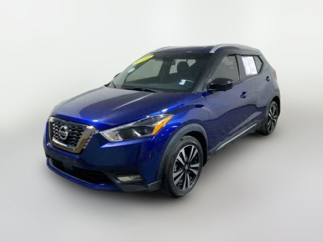 2020 Nissan Kicks SR